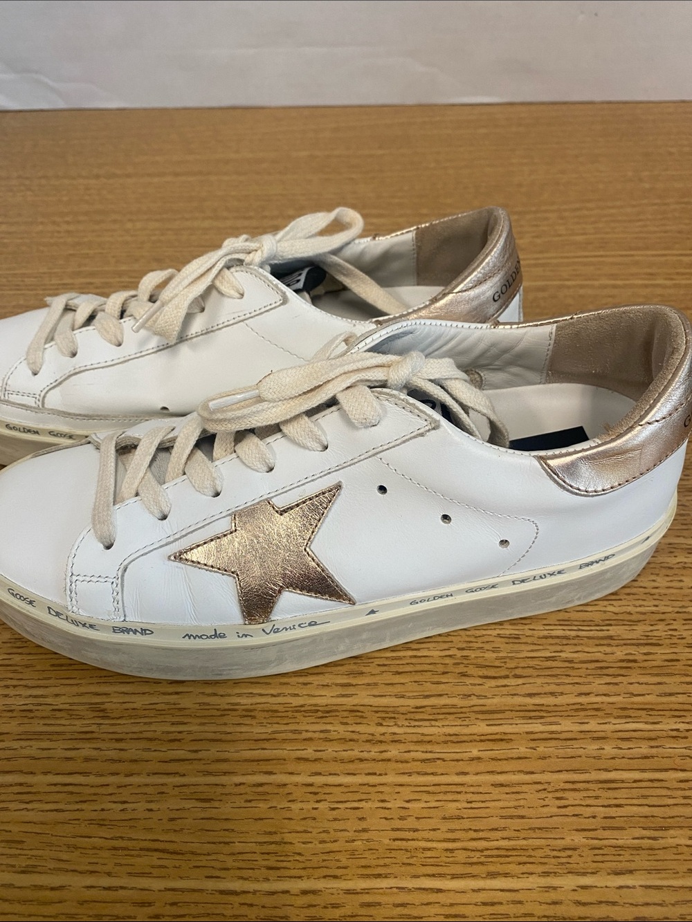 Golden Goose White Leather Sneakers with Metallic Gold Star